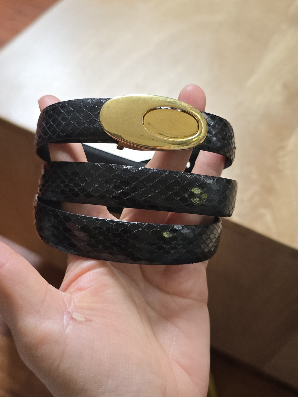 Vintage Black Genuine Snakeskin Skinny Belt Gold Oval Buckle 3/4" 80s 90s
